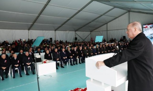 Cumhurbaşkanı Erdoğan: TCG Anadolu dünyanın ilk SİHA gemisidir