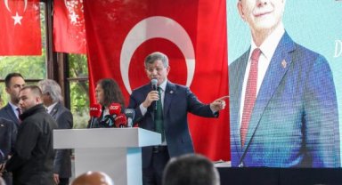 Davutoğlu: Herhangi bir metinde Diyanet İşleri Başkanlığı'nı kaldıracağımıza dair söz yok