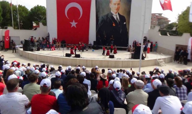 Denizli'de 23 Nisan coşkuyla kutlandı
