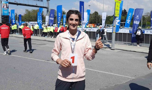 Depreme kampta yakalanan Yayla Gönen yarı maratonda birinci oldu