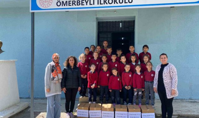 Depremzede ailelerin ramazan kolileri miniklerden