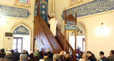 Diyanet İşleri Başkanı Erbaş: Kur'an'ın bulunduğu yerde aydınlık olur