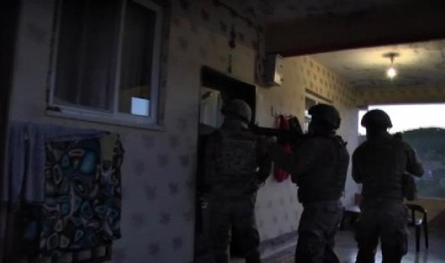 Diyarbakır merkezli 10 ilde PKKKCK operasyonu: 16 gözaltı