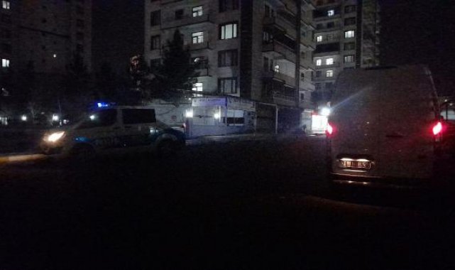 Diyarbakır'da silahlı ve bıçaklı kavga: 4 yaralı