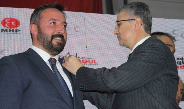 Dumlu MHP'ye geri döndü