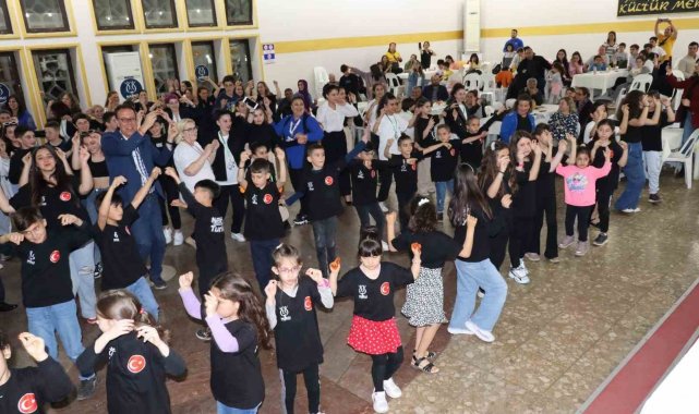 Dünya çocukları bu kez depremzedeler için buluştu