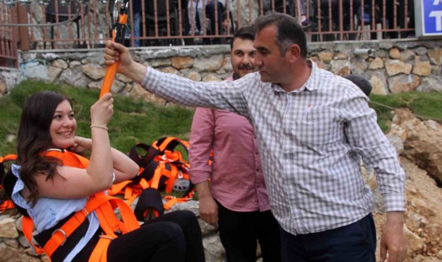 Dünyanın ikinci büyük kanyonunda zipline ve tekne keyfi