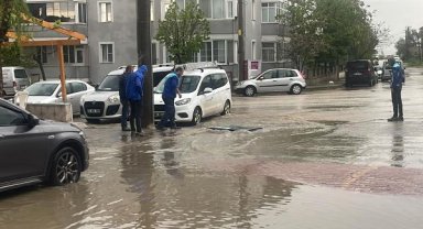 Edirne Keşan'da sağanak, Enez'de hortum
