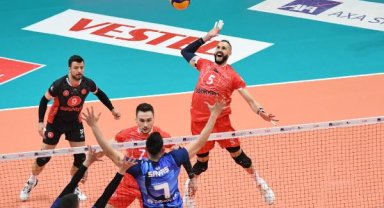 Efeler Ligi Metin Görgün Sezonu'nda finalin adı belli oldu