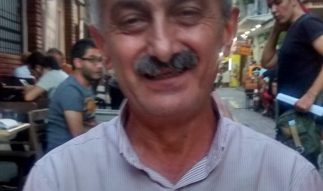 Efeler'in Münir Müdürü kalbine yenik düştü