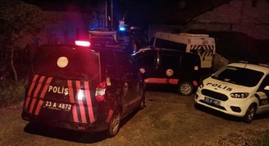 Elazığ'da komşu aileler arasında bıçak ve sopalı borç- alacak kavgası: 3 yaralı