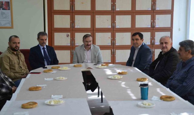 Emet Belediyesinden eğitimde motivasyon kahvaltıları
