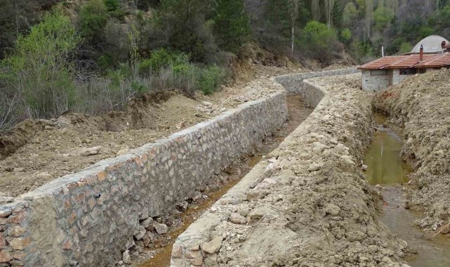 Emet Yeniceköy'de taşkın koruma projesi çalışmaları