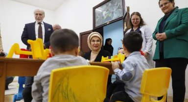 Emine Erdoğan, Darülaceze sakinleriyle iftarda buluştu