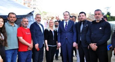 Erbakan, İskenderun'da depremzedeleri ziyaret etti