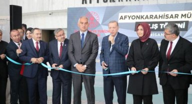 Erdoğan: Bay Bay Kemal, emperyalizm edebiyatı yapıyor