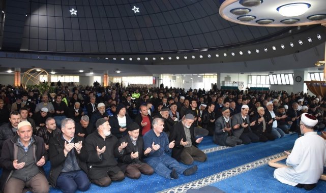 Erzincan'da şehitler için mevlit okutuldu