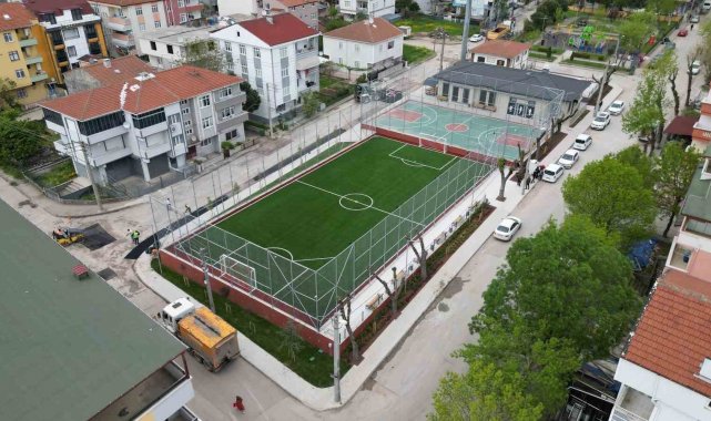 Esentepe-Kuzey Spor Tesisi açıldı