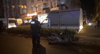 Esenyurt'ta silahlı saldırıya uğrayan motosikletli ağır yaralandı