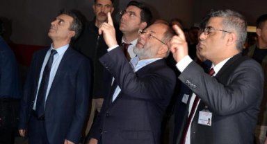 Eski Sağlık Bakanı Akdağ: İzolatörlü hastane sayısı 40'a ulaştı