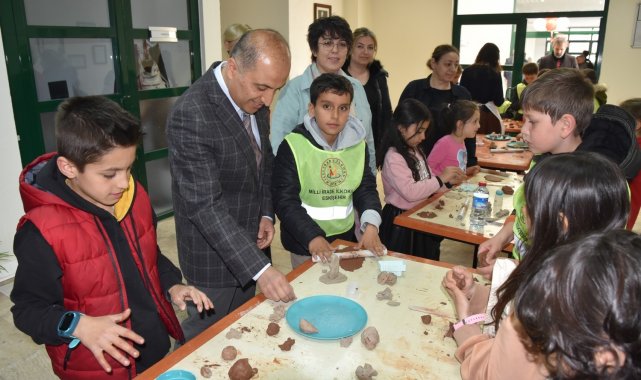Eskişehir Valiliği ve ESOGÜ HAMER'den depremzede öğrenciler için farklı bir 23 Nisan kutlaması