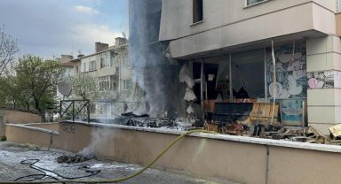 Eskişehir'de, 7 katlı binada çıkan yangın korkuttu