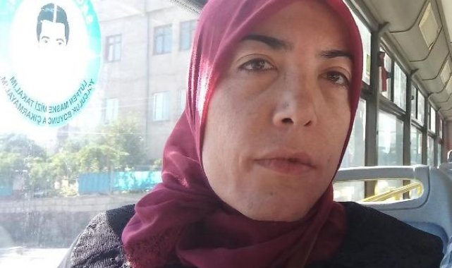 Evinde ölü bulunan 2 çocuk annesi, son yolculuğuna uğurlandı