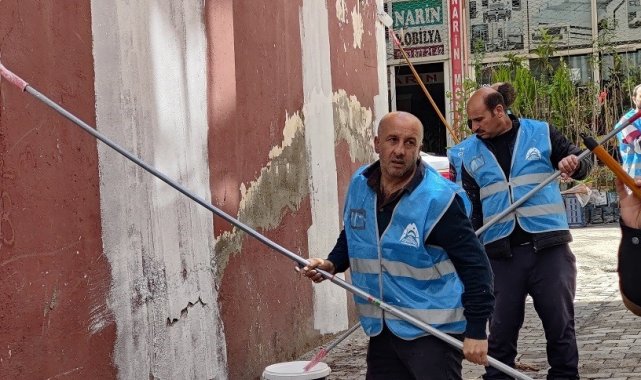 Eyyübiye'de sel basan sokaklar boyanıyor