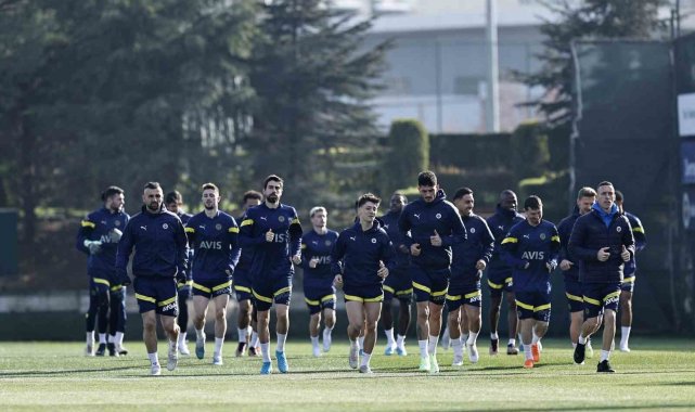 Fenerbahçe, Başakşehir maçı hazırlıklarını tamamladı