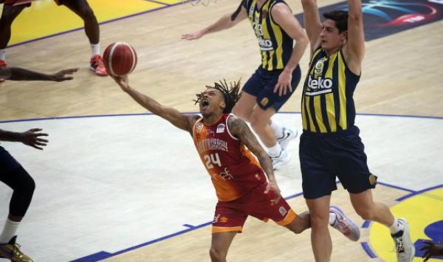 Fenerbahçe Beko - Galatasaray Nef: 86-64