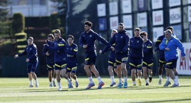 Fenerbahçe'de Fatih Karagümrük mesaisi devam etti