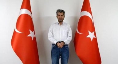 FETÖ üyesi Mehmet Cintosun, MİT operasyonuyla Türkiye'ye getirildi