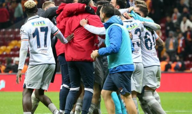 Galatasaray - Başakşehir: 2-3
