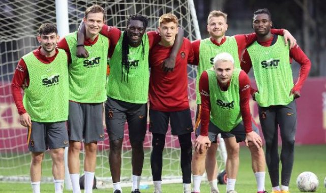 Galatasaray'da Gomis antrenmanda yer aldı