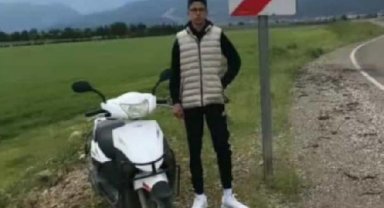Gaziantep'te otomobil ile motosiklet çarpıştı: 1 ölü, 1 yaralı