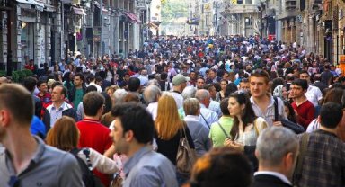 Gençliğin İyi Olma Hali Raporu: Memnuniyet oranı 5 yıldır düşüyor