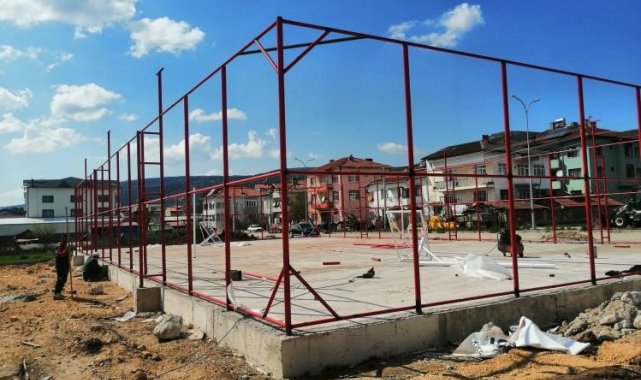 Gölpazarı spor tesisleri çalışmalarını devam ettiriyor