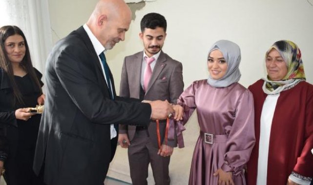 Gönüllü gittiği deprem bölgesinde hayatının aşkını buldu