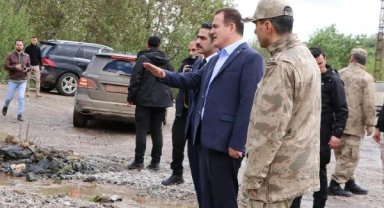 Hakkari'de okullara 'sağanak' tatili