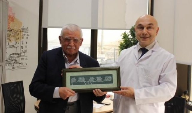 Hat sanatçısı Parkinson hastalığına beyin pili ile çare buldu