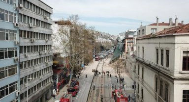havadan fotoğraflar Beyoğlu'nda 5 katlı bina çöktü