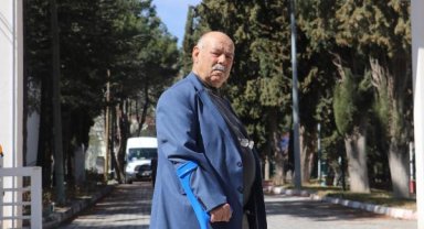 Huzurevindeki iki arkadaşın 'kayıp horoz ve tavuklar' davasında beraat kararı