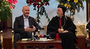 İçişleri Bakanı Soylu Süryani Kadim Meryem Ana Kilisesi'ni ziyaret etti