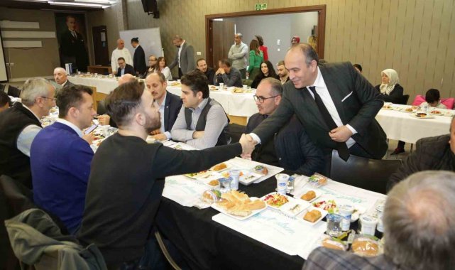 İftar ve seminer bir arada