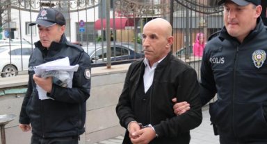 İki minibüse çarpan otobüsün şoförü: Zeminin ıslak olması nedeniyle kontrolümü kaybettim