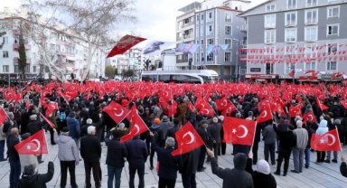 İmamoğlu'ndan fötr şapkalı mesaj: Size söz biz bu seçimi kaptırmayız