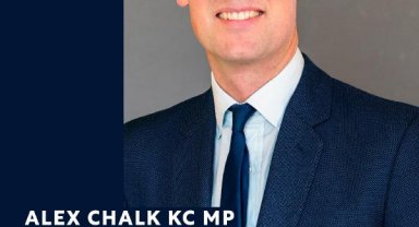 İngiltere'nin yeni Adalet Bakanı Alex Chalk oldu