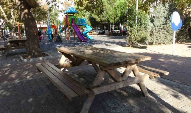 İpek Kürşat cinayeti öncesi şüpheliler, otomobil ile parkın çevresinde keşif yapmış