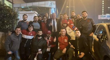 İstanbul'daki Samsunsporlular, Başkan Yıldırım ile şampiyonluğu kutladı