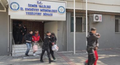 İzmir merkezli 'yasa dışı bahis' operasyonunda 38 tutuklama